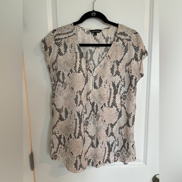 Multiple express blouses short sleeved - Picture 3 of 9